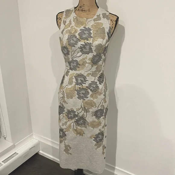 knee length dresses for ladies Printed Pleated Dress – BCBGMAXAZRIA main image 1
